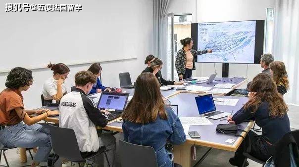 杏彩体育注册装饰设计室内设计的学校排名《费加罗报》2024法国最佳设计院校排名出