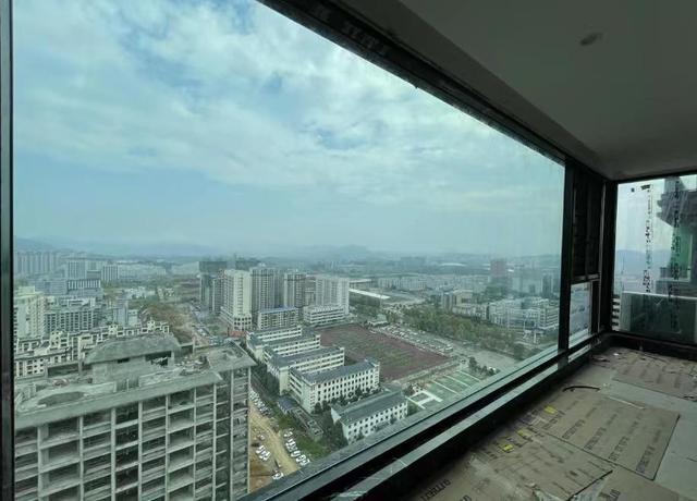 杏彩体育不听劝将前2年爆火的设计都装了使用一年后我又哭着重装修